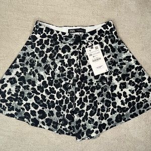 Zara high waisted leopard skort